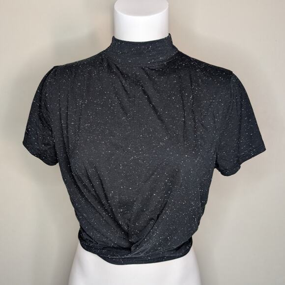 Lululemon Time to Restore Mock Neck Short Sleeve Tie Crop Black & White, Size 8 - Picture 5 of 8